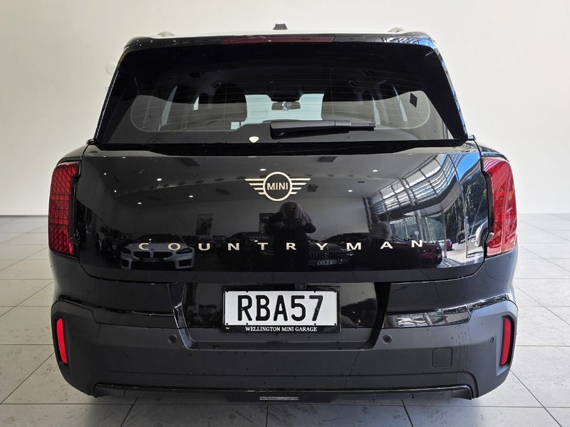 2025 MINI Countryman C Core image 3