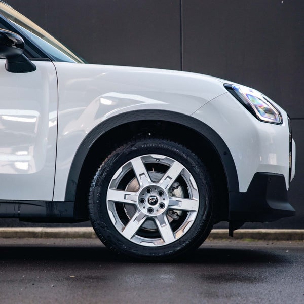 2025 MINI Countryman Cooper Core Pack image 5