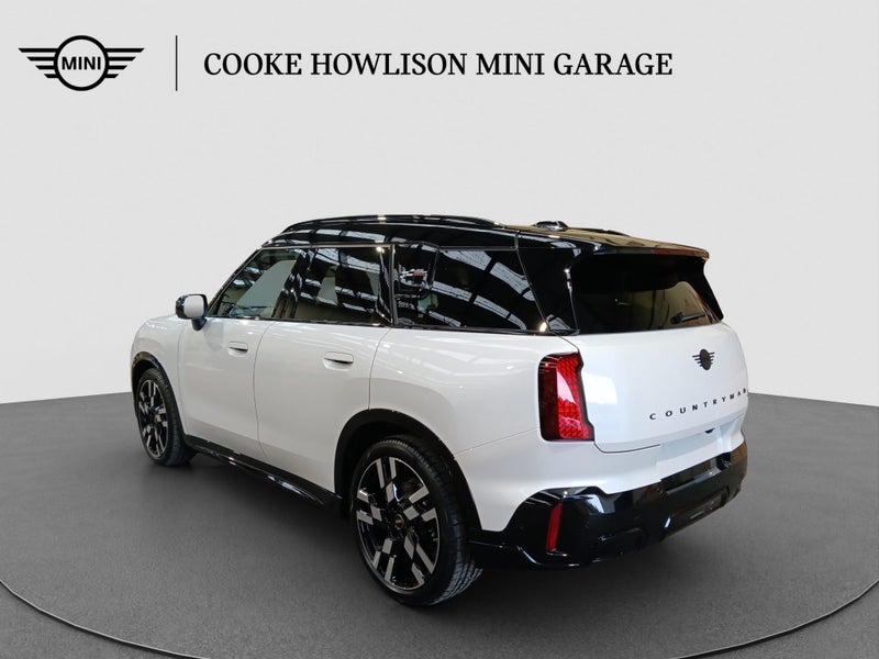 2025 MINI Countryman Cooper S ALL4 JCW Sport image 4