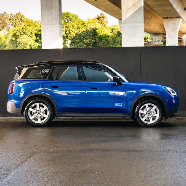 2025 MINI Countryman Cooper S Classic image 4