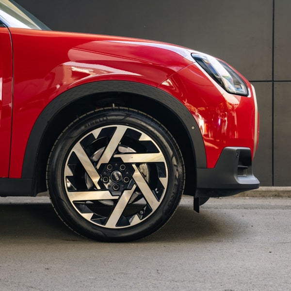 2025 MINI Countryman Cooper S Favoured 2.0L image 5