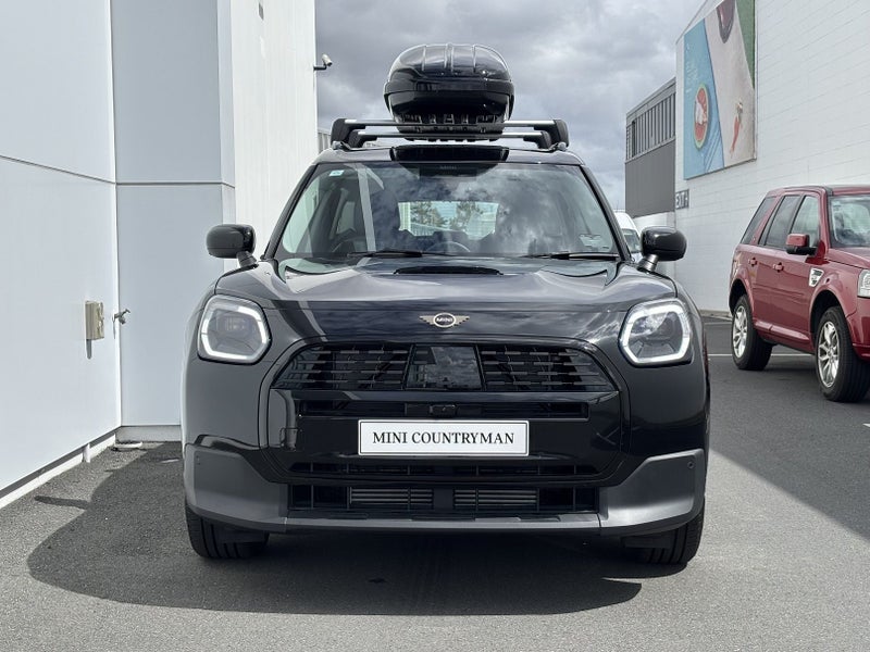 2025 MINI Countryman Countryman C image 3