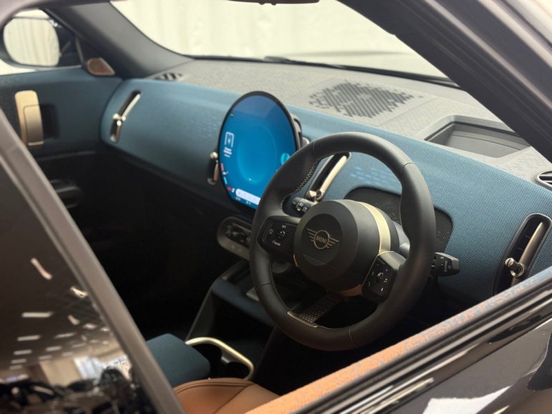 2025 MINI Countryman Countryman E Favoured image 5