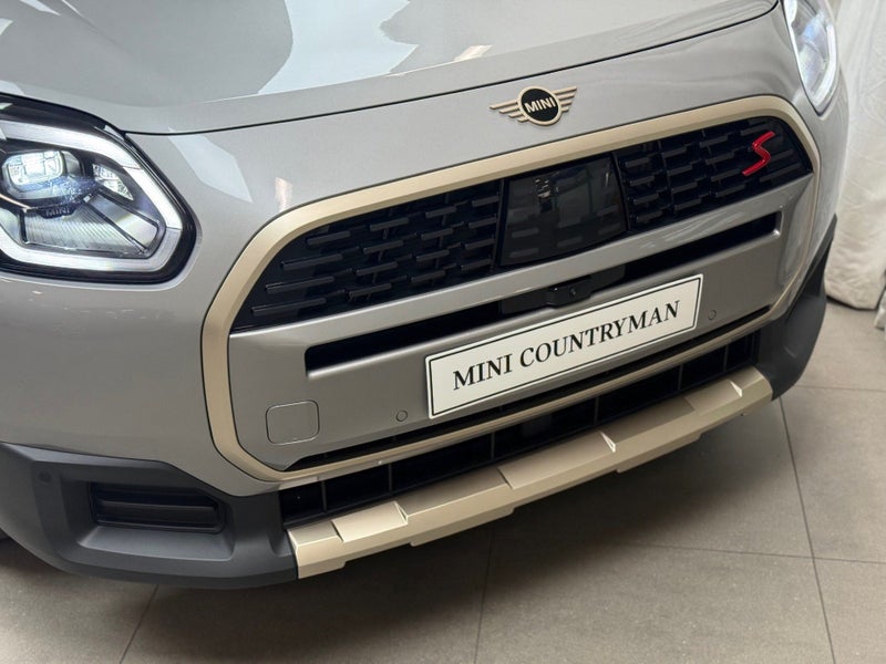 2025 MINI Countryman Countryman S ALL4 Favoured image 3