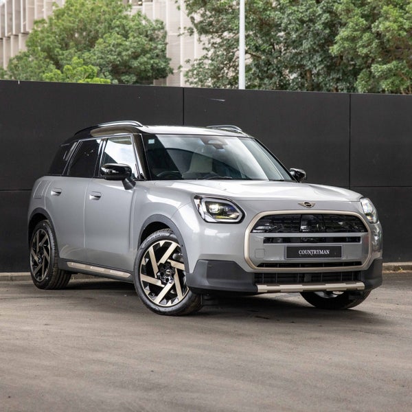 2025 MINI Countryman E Favoured Pack image 1