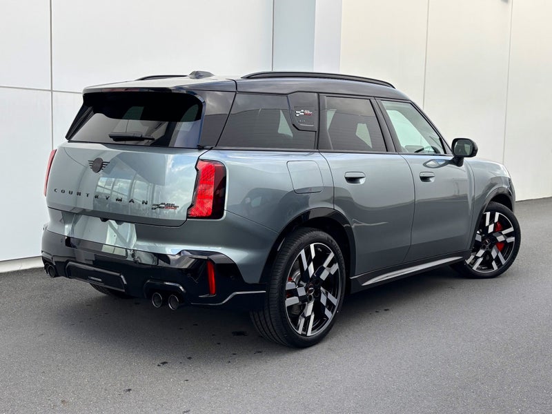 2025 MINI Countryman JCW ALL4 Favoured image 2