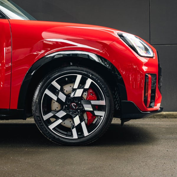 2025 MINI Countryman JCW ALL4 Favoured image 5