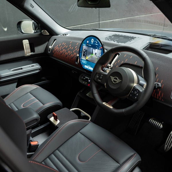 2025 MINI Countryman JCW ALL4 Favoured image 3