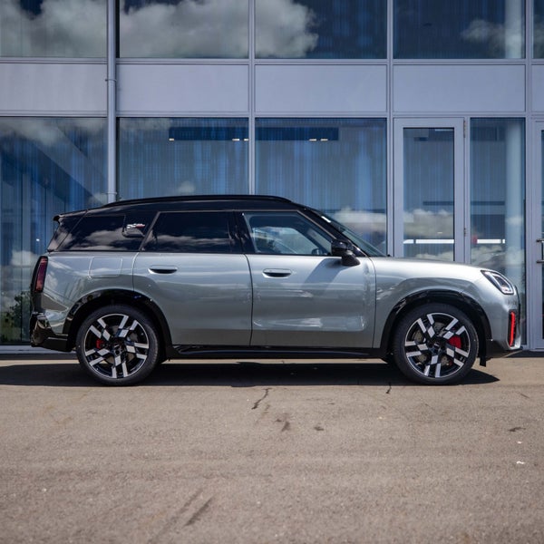 2025 MINI Countryman JCW ALL4 Favoured (High Spec) image 4