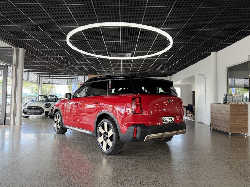 2025 MINI Countryman S ALL4 image 4