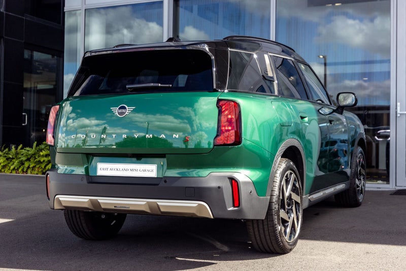 2025 MINI Countryman S ALL4 Favoured image 4