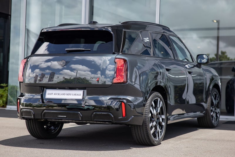 2025 MINI Countryman S ALL4 JCW Sports image 5