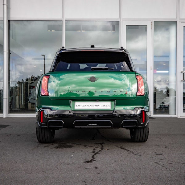 2025 MINI Countryman S ALL4 JCW Sports image 4