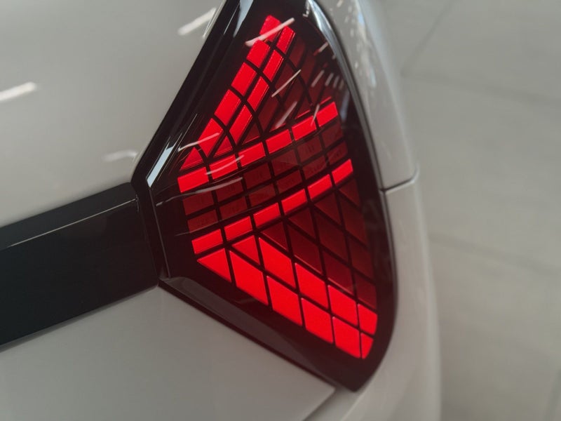 2025 MINI Hatch Cooper S 5 door JCW SPORT image 4