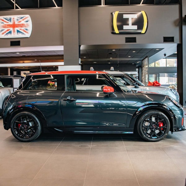 2025 MINI JCW John Cooper Works Classic Pack image 5