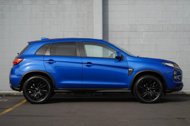 2025 Mitsubishi ASX 2.0 Black Edition image 3