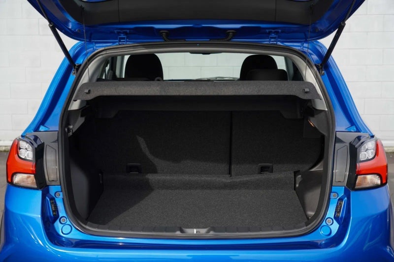 2025 Mitsubishi ASX 2.0 Black Edition image 4