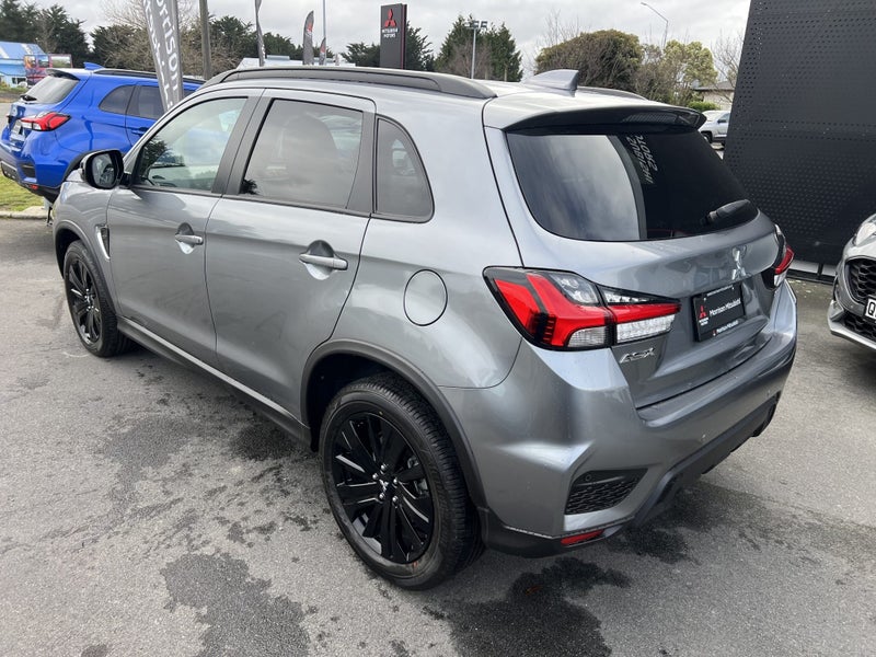 2025 Mitsubishi ASX 2.0P BLACK EDITION 2WD CVT image 3