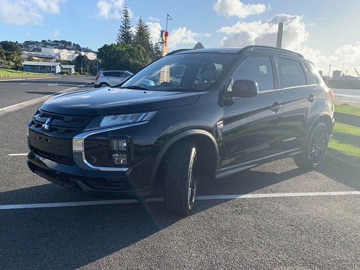 2025 Mitsubishi ASX 2.0P BLACK EDITION 2WD CVT image 4