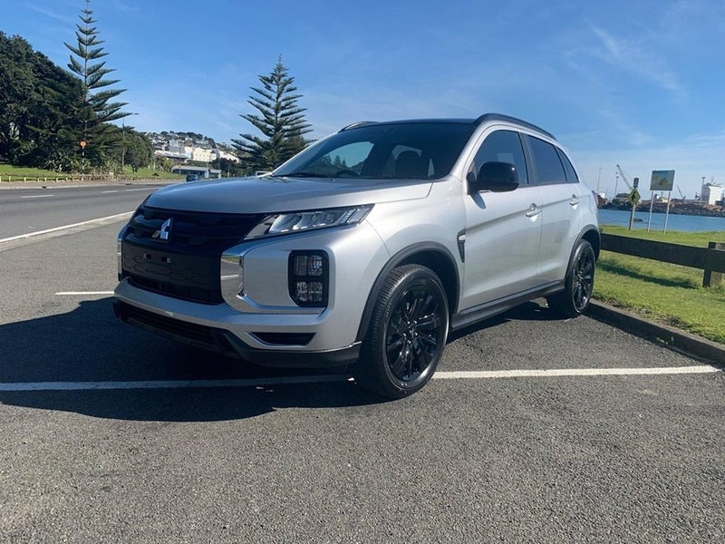 2025 Mitsubishi ASX 2.0P BLACK EDITION 2WD CVT image 4