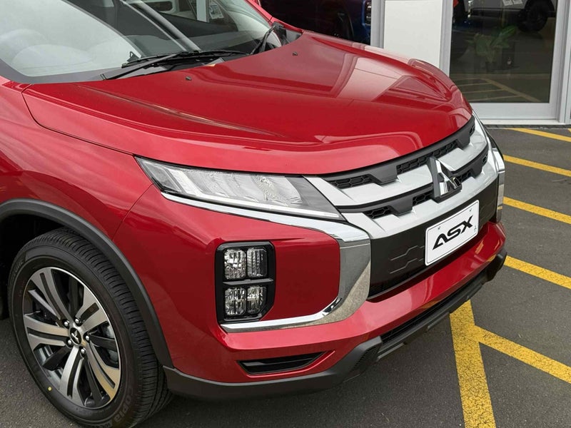 2025 Mitsubishi ASX 2.0P LS 2WD CVT - STYLE UP... image 3