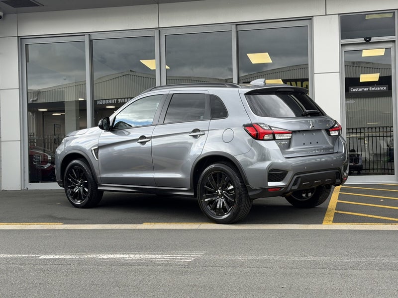 2025 Mitsubishi ASX 2.0P VRX 2WD CVT - STYLE UP... image 4