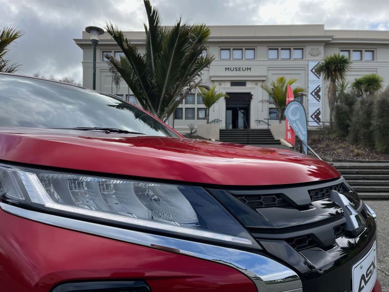 2025 Mitsubishi ASX Black Edition image 2