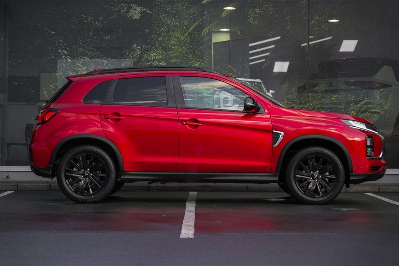 2025 Mitsubishi ASX BLACK EDITION 2.0 PETROL 2WD image 4