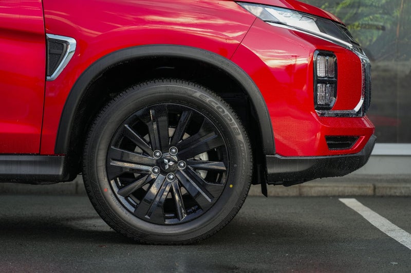 2025 Mitsubishi ASX BLACK EDITION 2.0 PETROL 2WD image 5