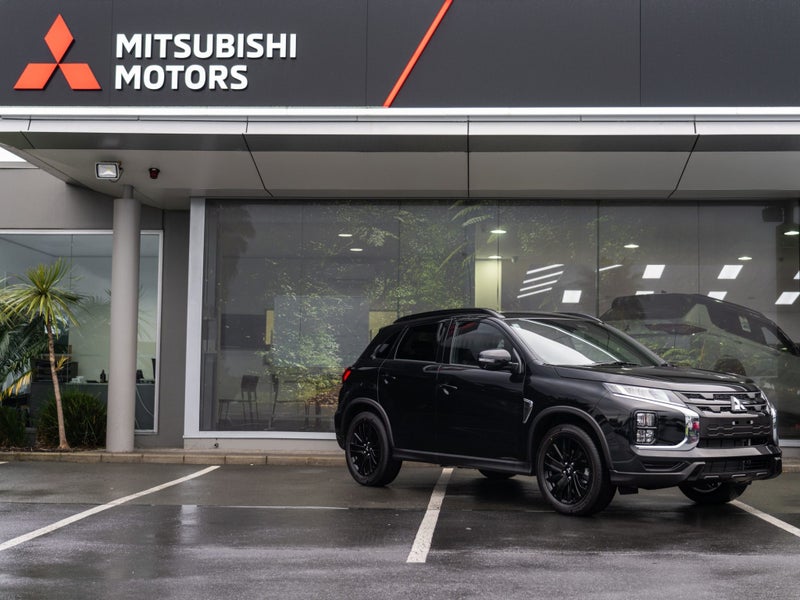 2025 Mitsubishi ASX BLACK EDITION 2.0 PETROL 2WD image 3
