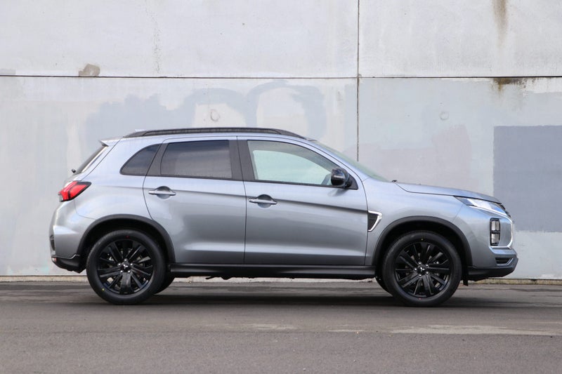 2025 Mitsubishi ASX Black Edition 2.0P image 3