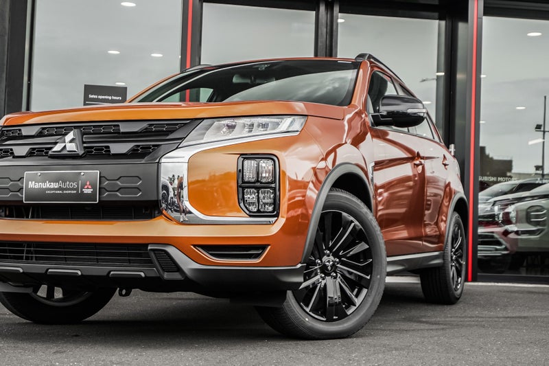 2025 Mitsubishi ASX Black Edition image 2