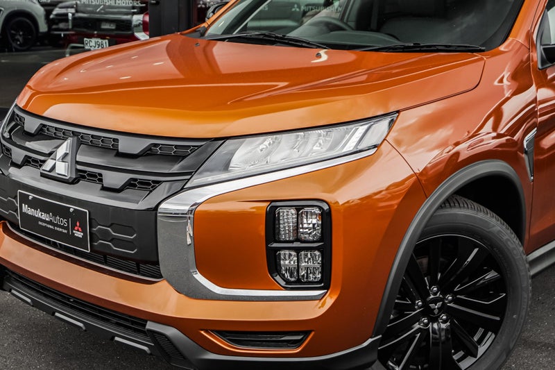 2025 Mitsubishi ASX Black Edition image 3