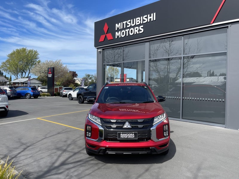 2025 Mitsubishi ASX Black Edition - image 3