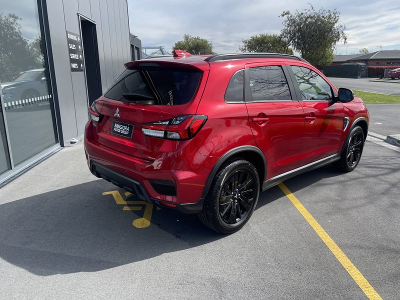 2025 Mitsubishi ASX Black Edition - image 5
