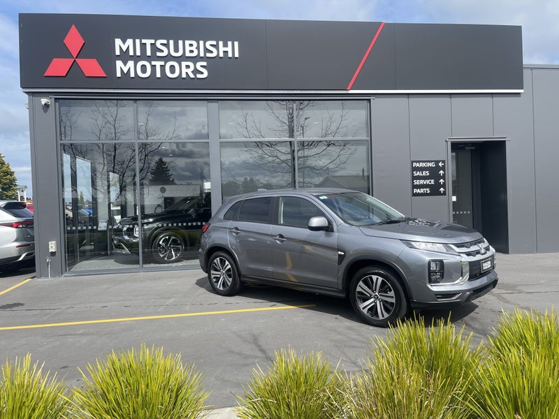 2025 Mitsubishi ASX LS - image 2