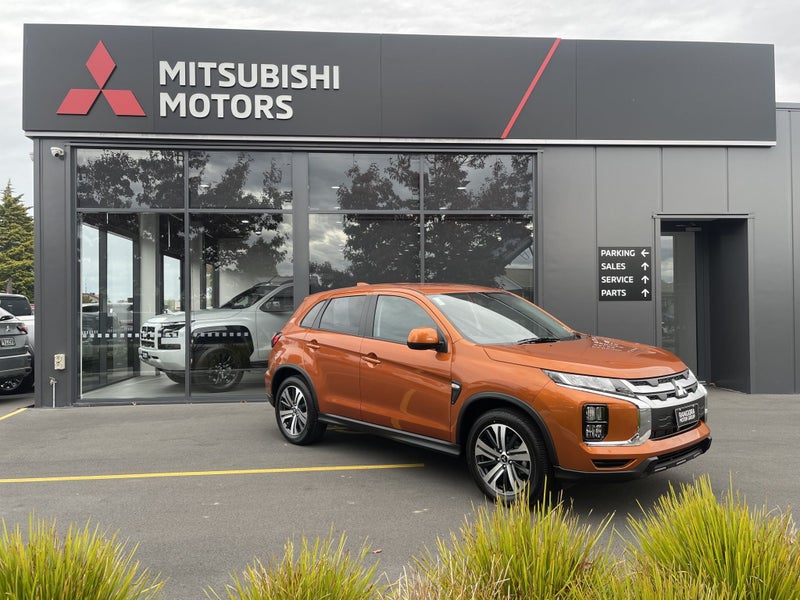 2025 Mitsubishi ASX LS - image 2