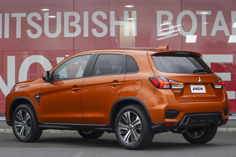2025 Mitsubishi ASX LS 2.0 PETROL 2WD SUV image 2