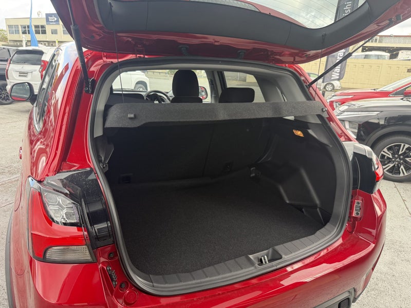 2025 Mitsubishi ASX LS 2.0P image 4