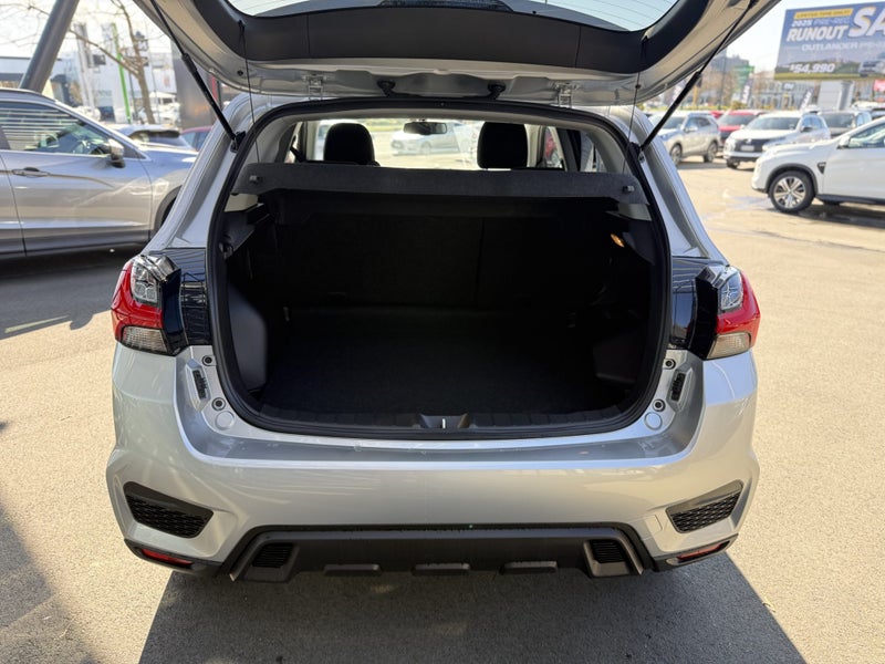 2025 Mitsubishi ASX LS 2.0P CVT image 4