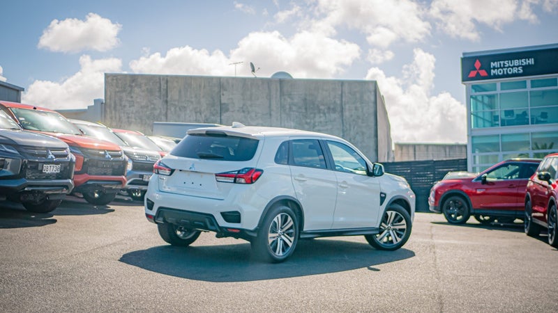 2025 Mitsubishi ASX Ls 2.0P/Cvt image 2