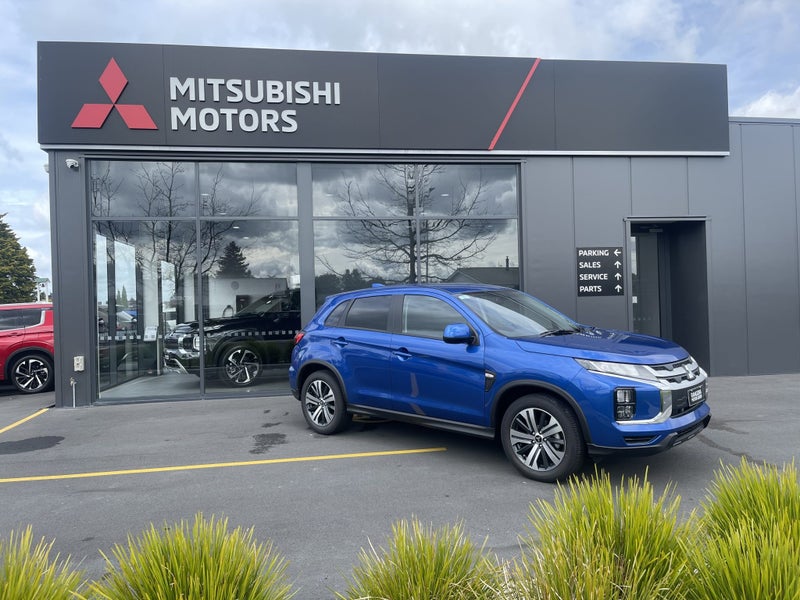 2025 Mitsubishi ASX LS - image 2