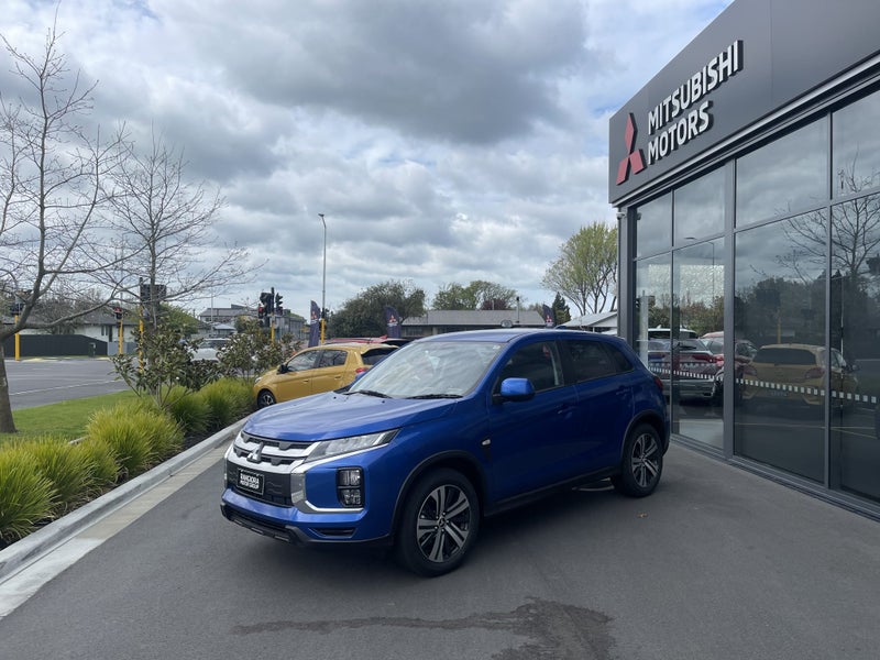 2025 Mitsubishi ASX LS - image 4