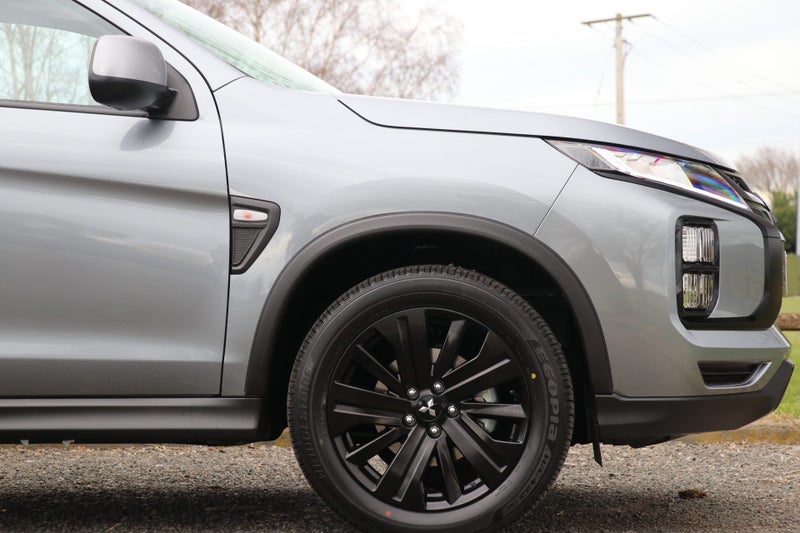 2025 Mitsubishi ASX LS (BLACK OUT) image 5