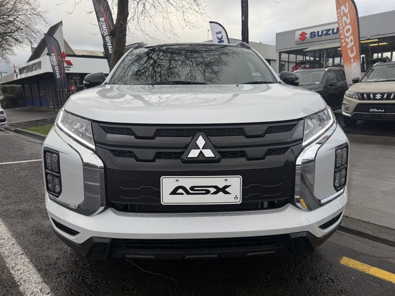 2025 Mitsubishi ASX VRX image 4