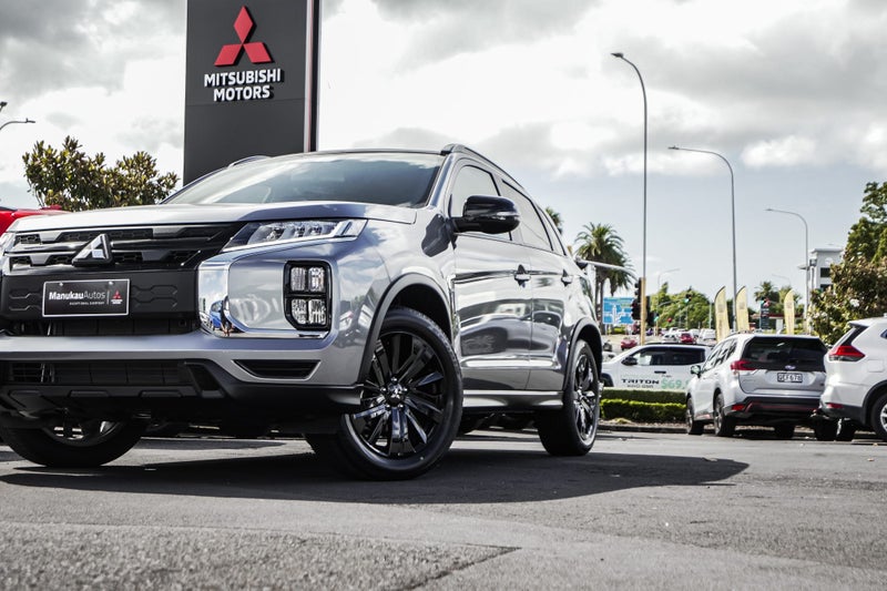2025 Mitsubishi ASX VRX image 2