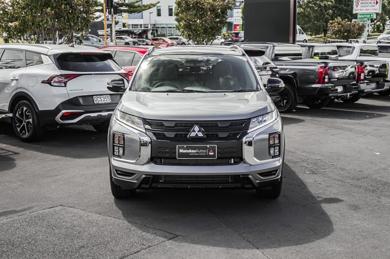 2025 Mitsubishi ASX VRX image 3