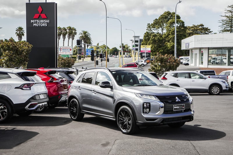 2025 Mitsubishi ASX VRX image 4