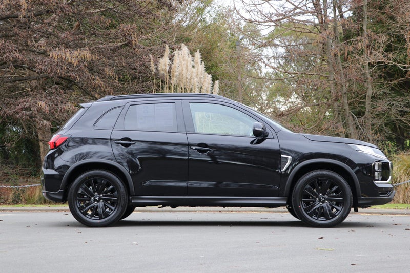 2025 Mitsubishi ASX VRX Black Edition image 3