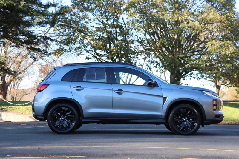 2025 Mitsubishi ASX VRX Black Edition image 3